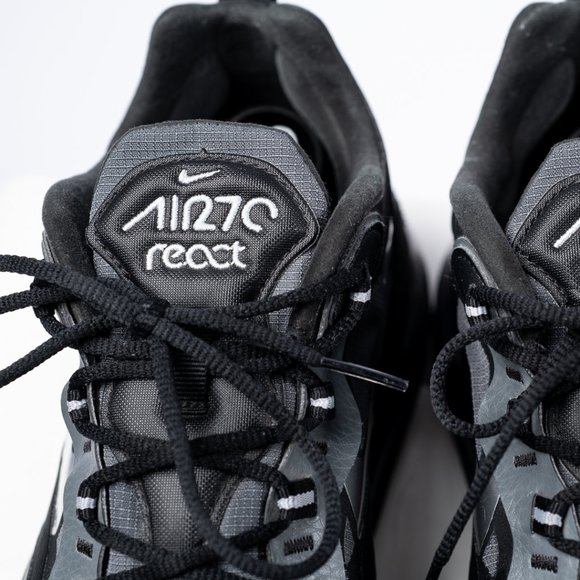 Nike Air Max 270 React - Picture 9 of 12